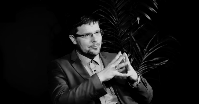 La souveraineté ou le chaos, entretien avec Pierre-Yves Rougeyron